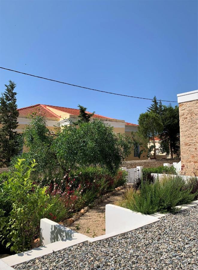 Villa Miranda Chalki Town Esterno foto